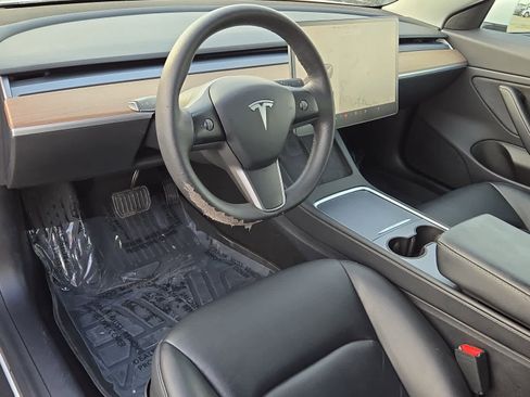 Used 2021 Tesla Model 3 Long Range image 11