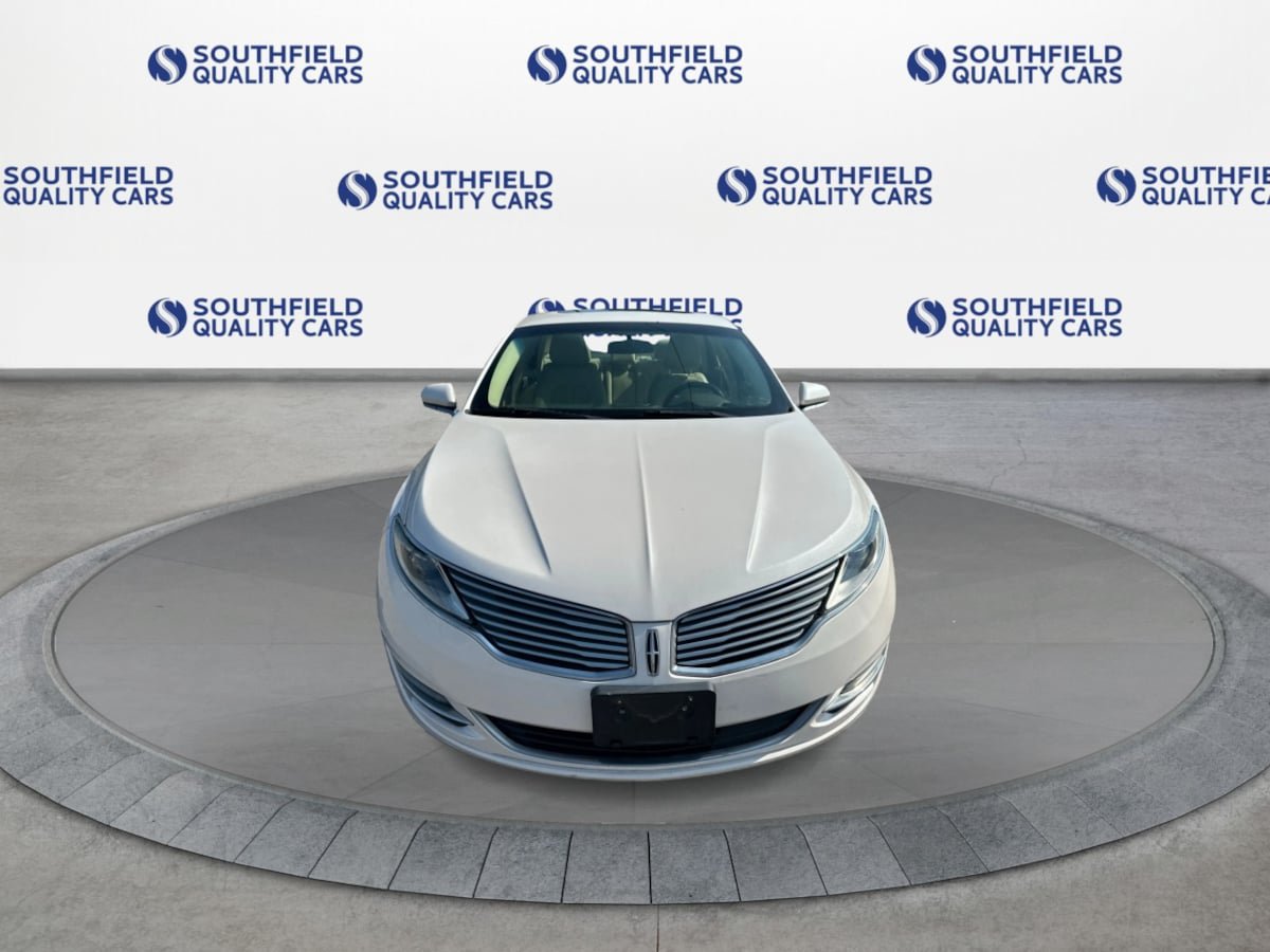 Used 2015 Lincoln MKZ AWD w/ Equipment Group 102A Reserve image 8