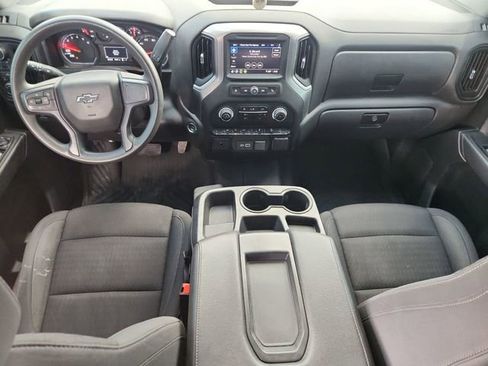 Used 2024 Chevrolet Silverado 1500 Custom Trail Boss AWD/4WD image 19