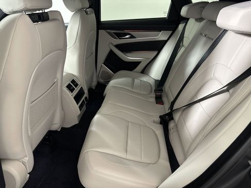 Used 2026 Jaguar F-PACE R-Dynamic S image 11