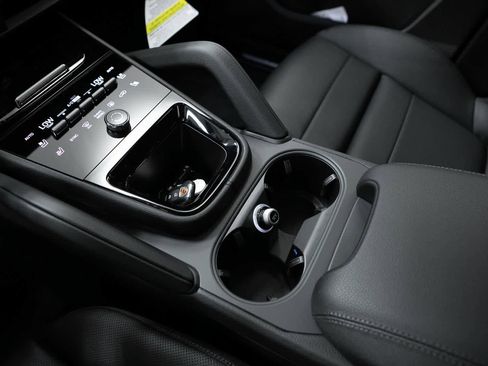 New 2026 Porsche Cayenne S AWD/4WD image 30