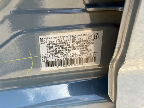 Used 2024 Nissan Sentra SV FWD image 31