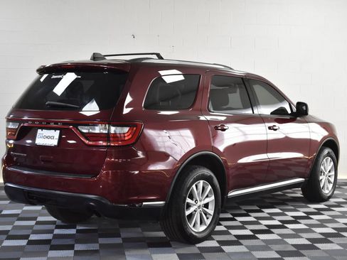 Used 2019 Dodge Durango SXT image 6