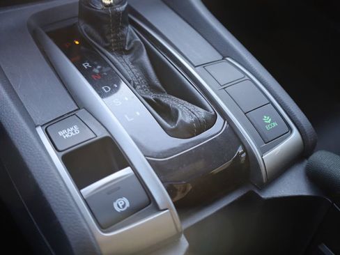 Used 2021 Honda Civic EX image 27