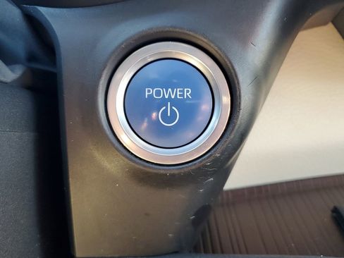 Used 2021 Toyota Sienna XLE w/ XLE Plus Package image 27