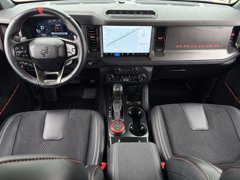 Certified 2025 Ford Bronco Raptor w/ Interior Carbon Fiber Pack AWD/4WD image 14