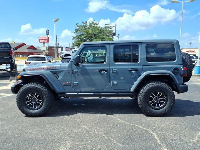 Used 2024 Jeep Wrangler Unlimited Rubicon AWD/4WD image 8