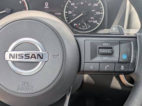Used 2021 Nissan Rogue SV FWD image 19
