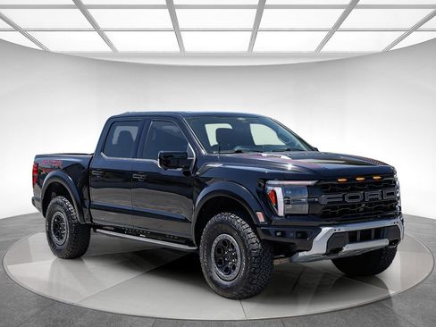 Used 2025 Ford F150 Raptor AWD/4WD image 5