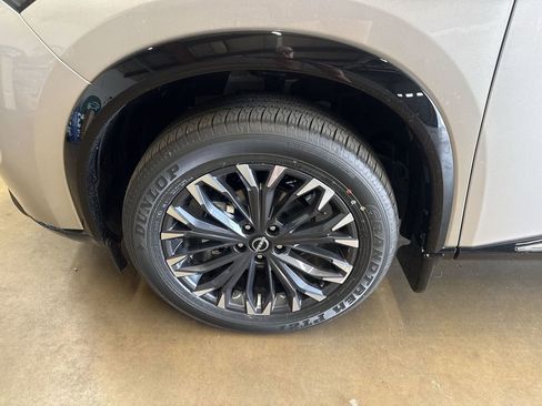 New 2026 Nissan Rogue Platinum AWD/4WD image 19