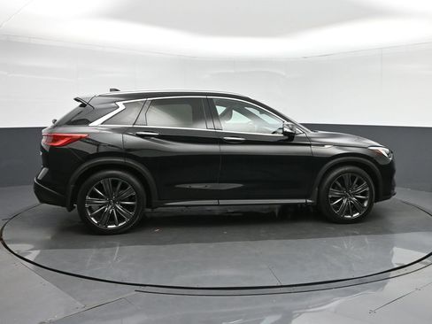 Used 2020 INFINITI QX50 Essential w/ Edition 30 Package image 8