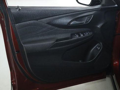 Used 2024 Buick Envista Sport Touring w/ Convenience I Package FWD image 15