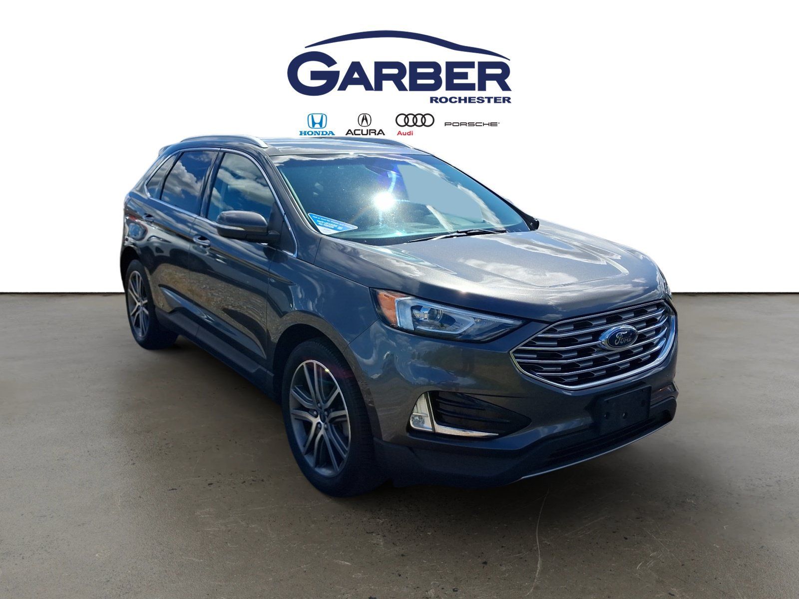 Used 2019 Ford Edge Titanium FWD image 7