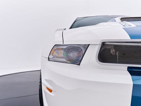 Used 2011 Ford Mustang GT Premium w/ Electronics Pkg RWD image 22