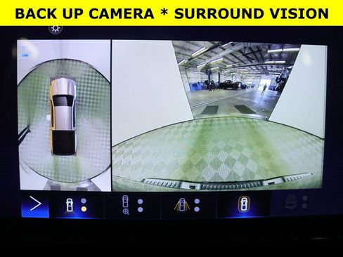 Used 2023 Chevrolet Colorado LT w/ LT Convenience Package III image 3