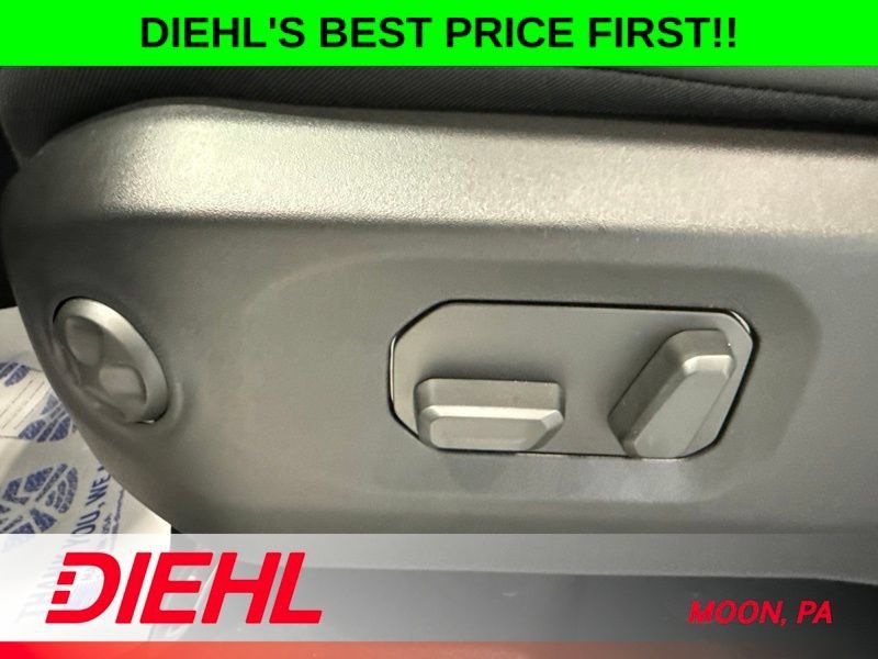 New 2026 Jeep Gladiator Rubicon w/ Steel Power Dome Hood Package AWD/4WD image 20