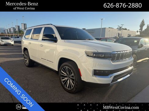 Used 2024 Jeep Grand Wagoneer Series III w/ Flexible Seating Group image 1