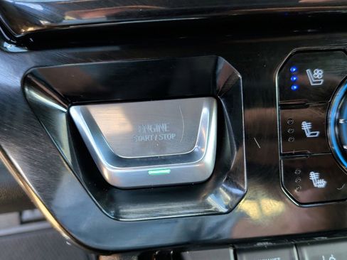 New 2026 GMC Sierra 2500 AT4 w/ AT4 Premium Plus Package image 24