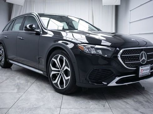 Used 2025 Mercedes-Benz E 450 4MATIC All-Terrain Wagon image 1