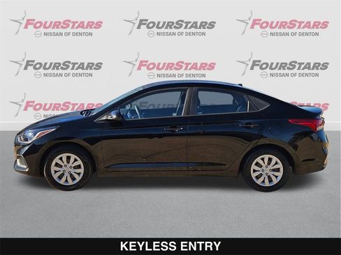 Used 2019 Hyundai Accent SE image 8