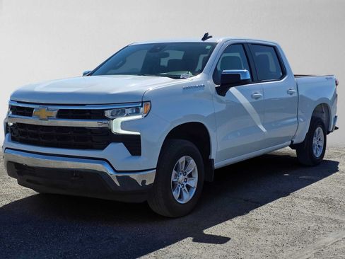 Certified 2026 Chevrolet Silverado 1500 LT AWD/4WD image 7
