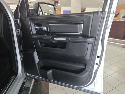 Used 2017 RAM 1500 Limited image 14