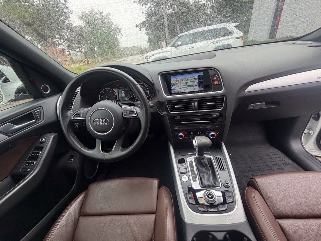 Used 2017 Audi Q5 2.0T Premium Plus w/ Technology Package AWD/4WD image 24