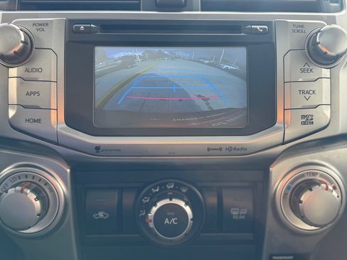 Used 2018 Toyota 4Runner SR5 image 16