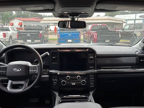 Used 2026 Ford F250 Lariat AWD/4WD image 24