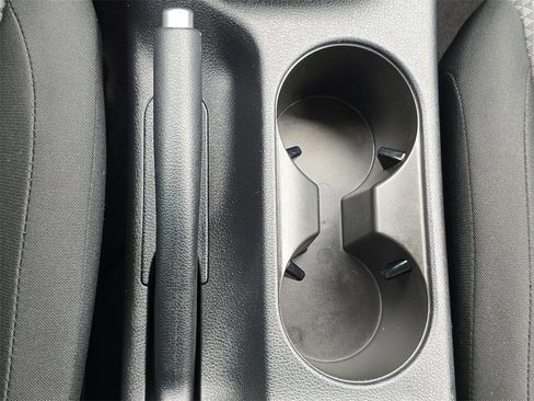 Used 2025 Kia Soul LX w/ LX Technology Package image 23