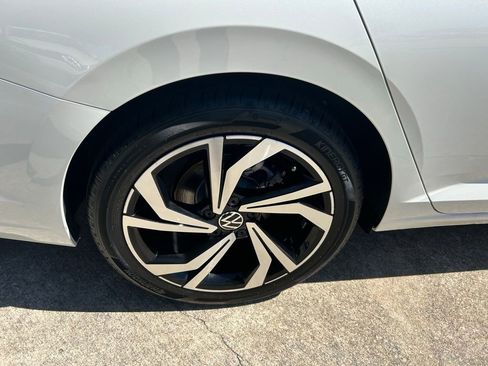 New 2026 Volkswagen Jetta SEL image 22