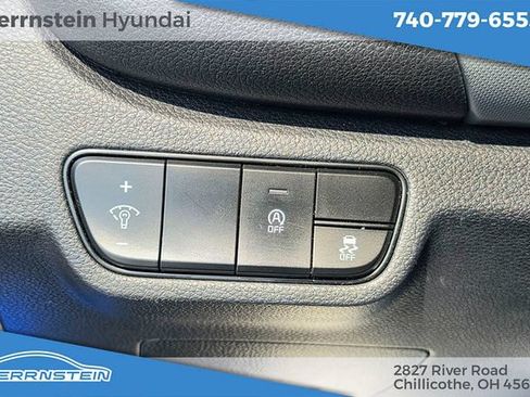 Used 2024 Kia Seltos LX AWD/4WD image 17