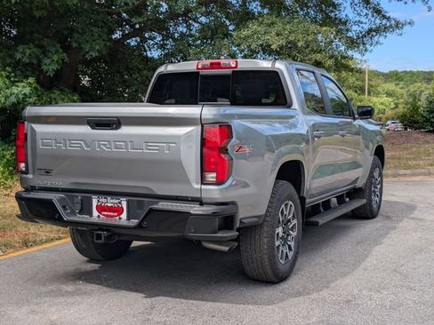New 2026 Chevrolet Colorado Z71 w/ Technology Package AWD/4WD image 2