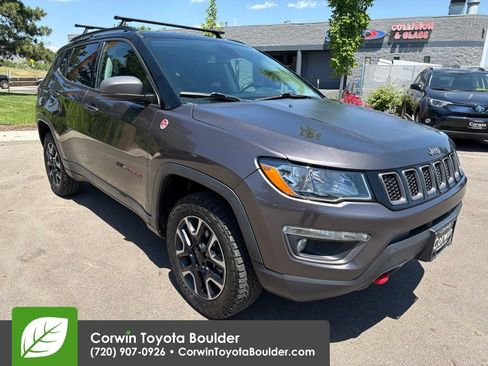 Used 2019 Jeep Compass Trailhawk w/ Leather Interior Group AWD/4WD image 1