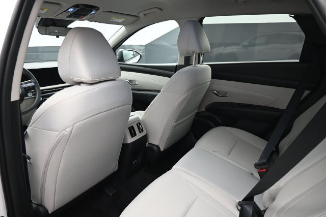 Used 2025 Hyundai Tucson SEL FWD image 22