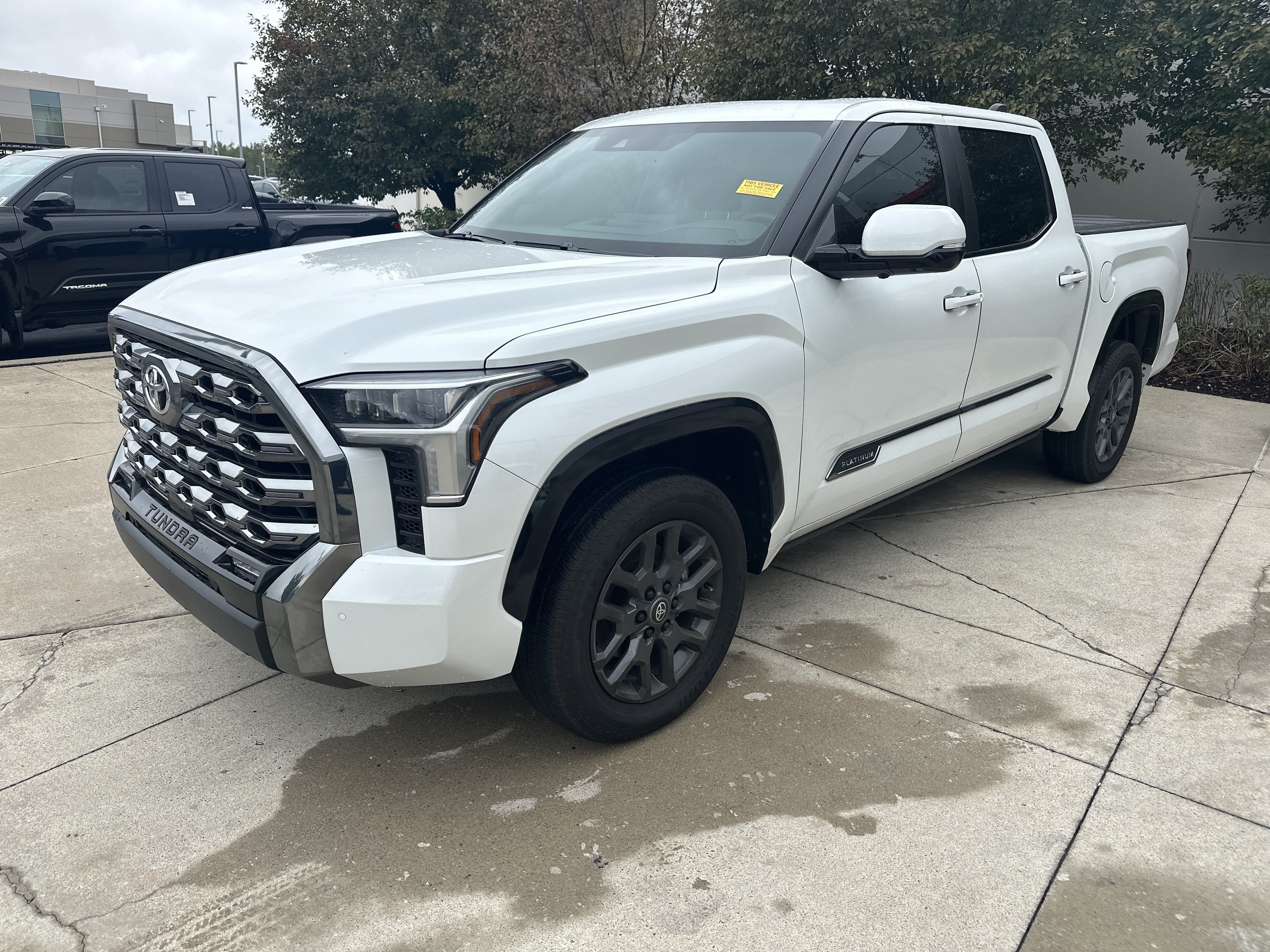 Used 2026 Toyota Tundra Platinum AWD/4WD image 3