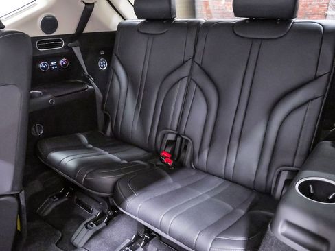 Certified 2025 Genesis GV80 3.5T Advanced image 11