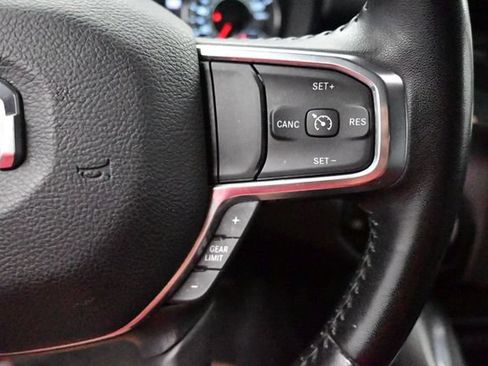 Used 2024 RAM 1500 Laramie AWD/4WD image 32