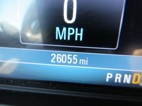 Used 2020 Buick Envision Essence FWD image 30