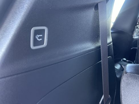 New 2026 Chrysler Pacifica Select image 28