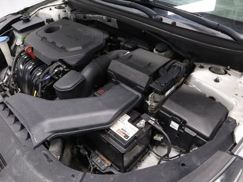Used 2018 Hyundai Sonata SE image 13