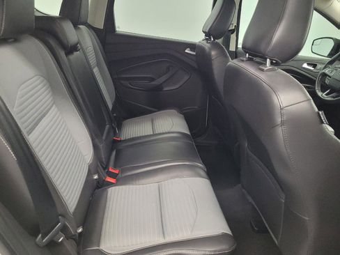 Used 2019 Ford Escape SE FWD image 19