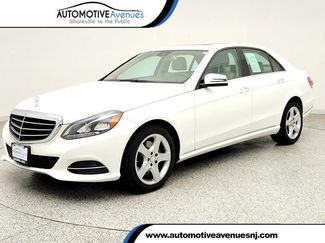 Used 2016 Mercedes-Benz E 350 4MATIC Sedan video 1
