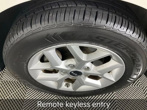 Certified 2023 Kia Soul S image 12