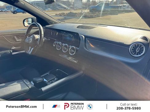 Used 2021 Mercedes-Benz GLA 250 4MATIC image 15