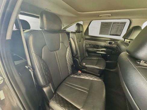 Used 2021 Kia Sorento SX Prestige AWD/4WD image 30