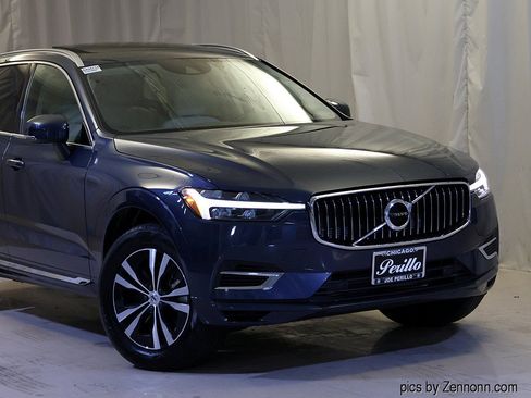 Used 2021 Volvo XC60 T8 Inscription Expression w/ Premium Package AWD/4WD image 2