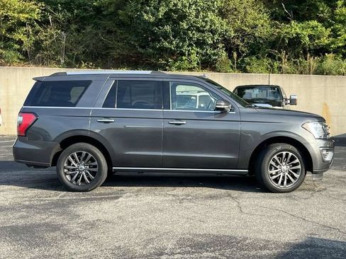 Certified 2021 Ford Expedition Limited RWD image 2