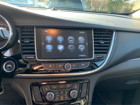 Used 2017 Buick Encore Essence image 18