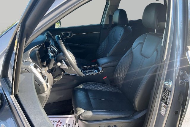 Used 2023 Kia Sorento SX AWD/4WD image 27